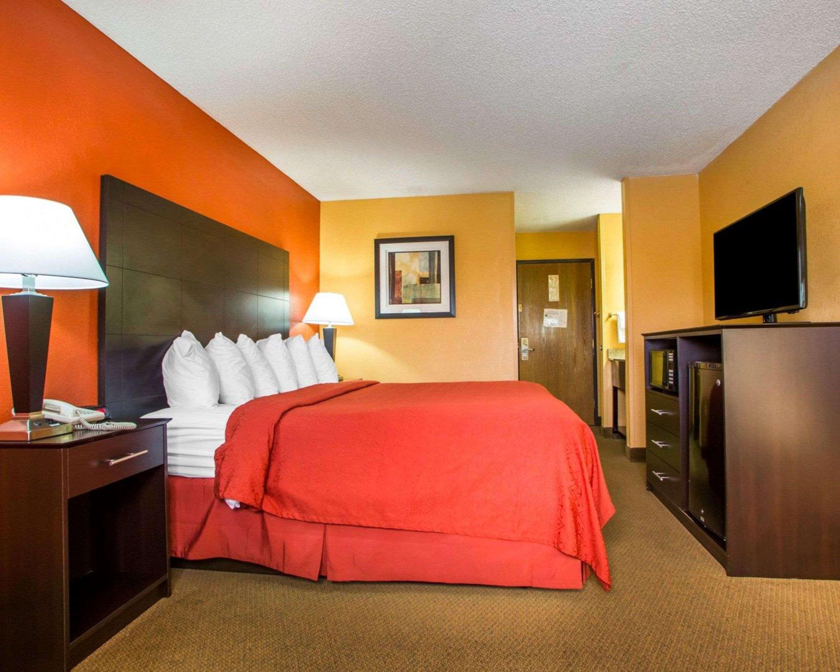 Quality & - Appleton East Hotel Kimberly