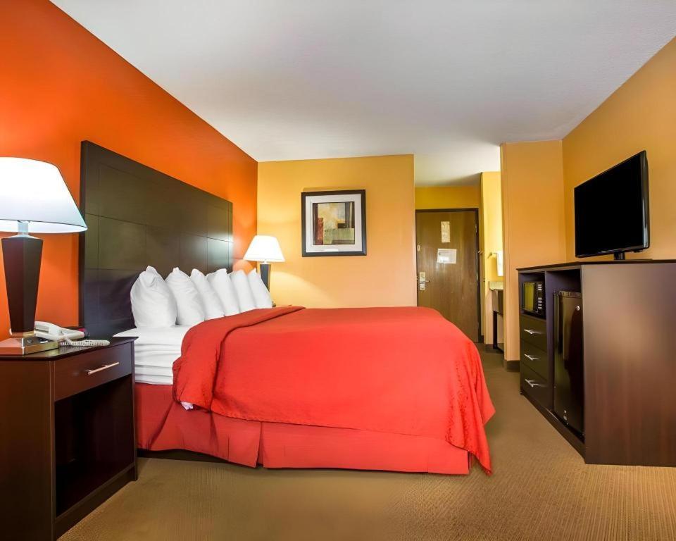 Hotel Quality & - Appleton East Kimberly