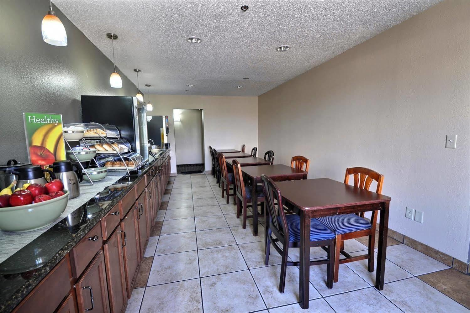 Hotel Quality & - Appleton East 2*
